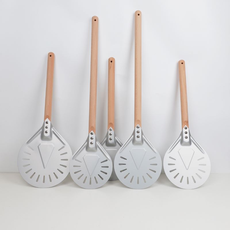 Mango de madera 7 pulgadas 8 pulgadas de 9 pulgadas Pizza de aluminio perforada girando cáscaras Turner Turner Pizza redonda Spatula Pizza Accesorios de horno